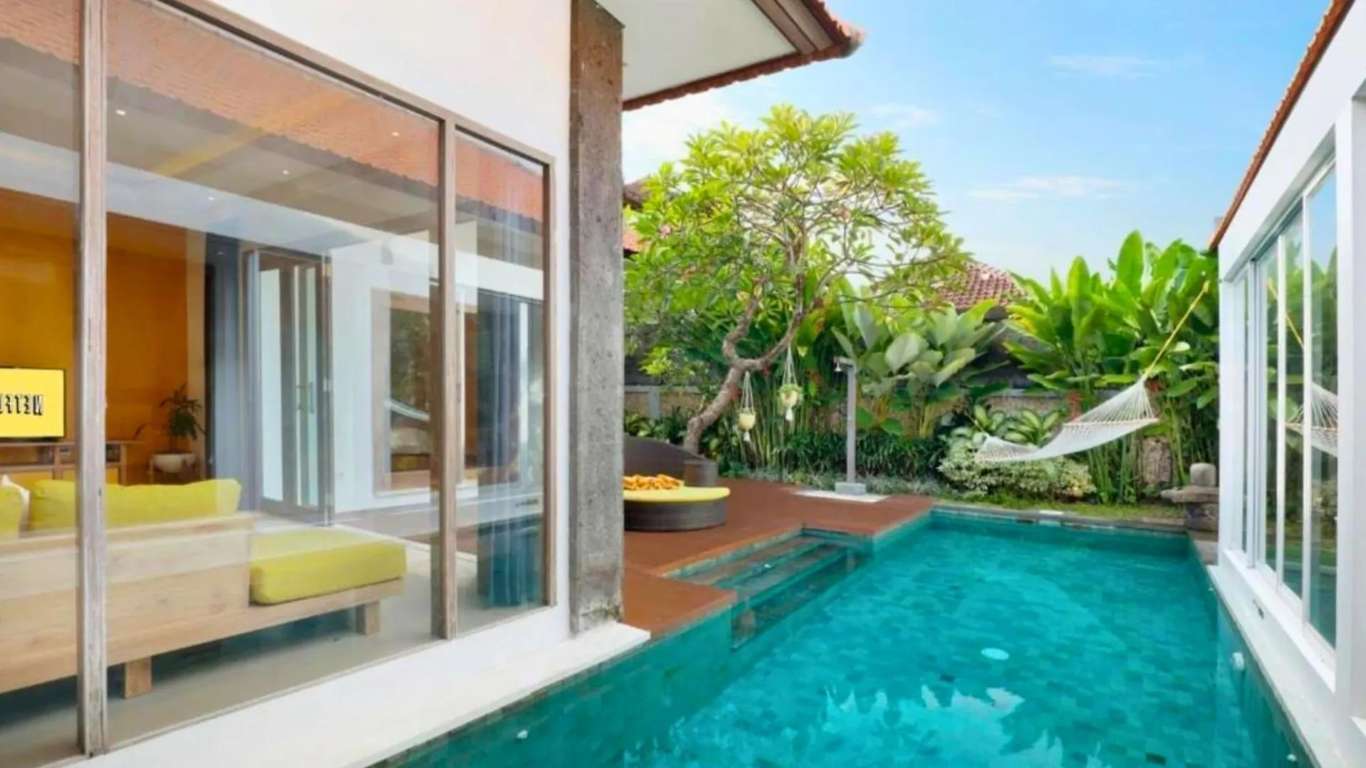 Sweet 3 Bedroom Private Pool Villa Garden View Zn116 Kerobokan  0*, Kerobokan (Bali) Indonesia